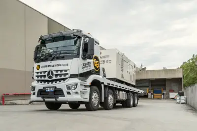 egh-pic-white-mercedes-benz-truck-eastern-generators-branding-3x2-2560x1707-3.webp