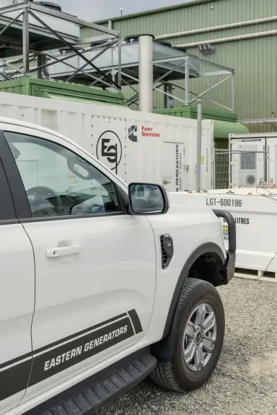 egh-pic-white-pickup-truck-eastern-generators-decal-2x3-1707x2560-3.webp