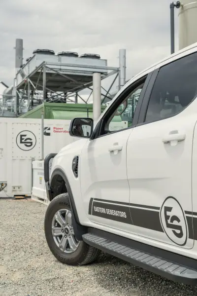 egh-pic-white-pickup-truck-eastern-generators-decal-2x3-1707x2560.webp